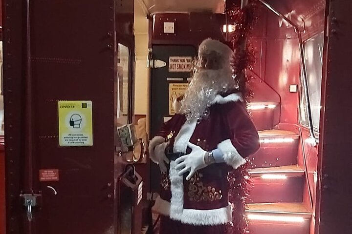 Red Bus Ride Along with Santa in Glasgow - Photo 1 of 3